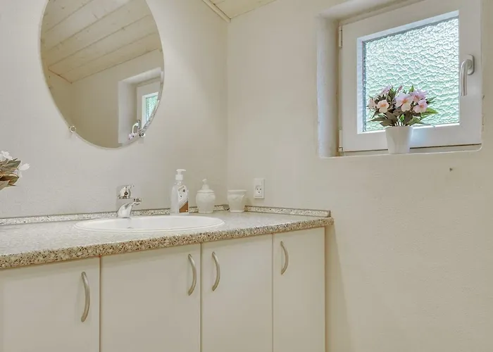 Aviaja - 12km From The Sea By Interhome